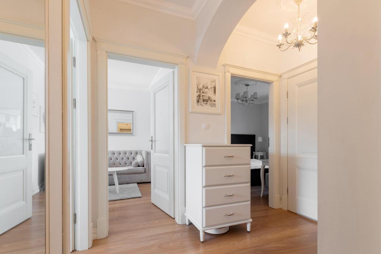Апартаменти Elegant Near Old Town - Free Parking Гданськ Екстер'єр фото
